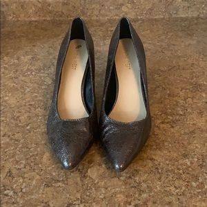 Nine West pumps